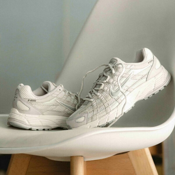 Giay Nike P 6000 Se Summit White Vast Grey If1756 100 1 Giày Nike P-6000 SE ‘Summit White & Vast Grey’ IF1756-100