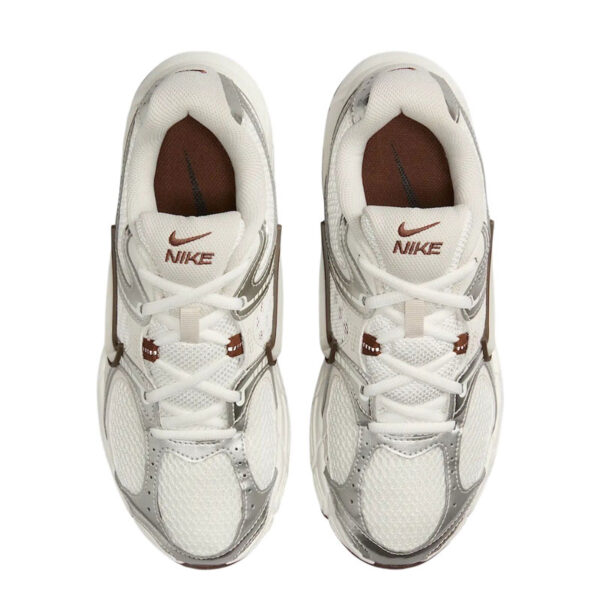 Giày Nike V5 RNR Sail Fonner Brown HQ7901-102-8