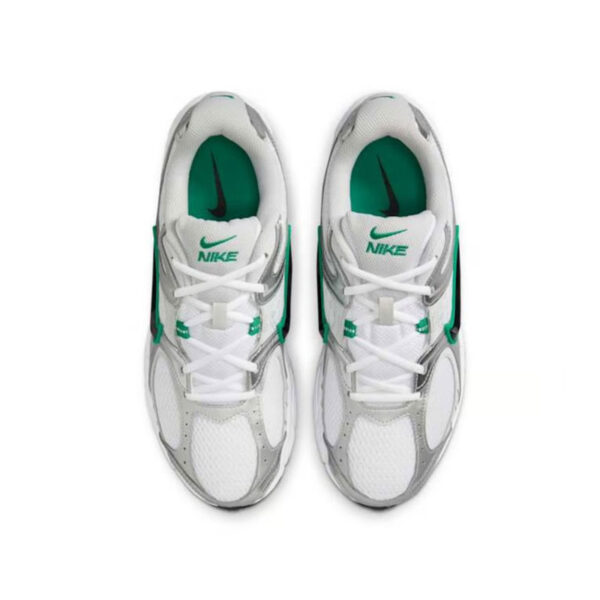 Giày Nike V5 Rnr White & Malachite