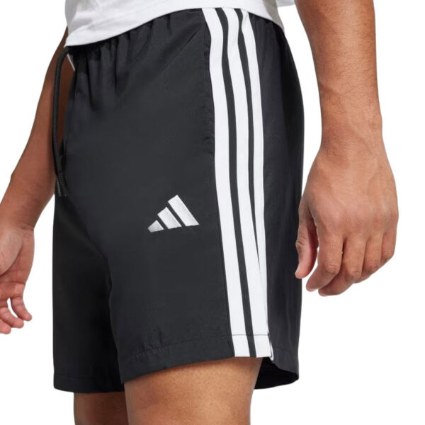 Quần Short Chelsea 3 Sọc Essential